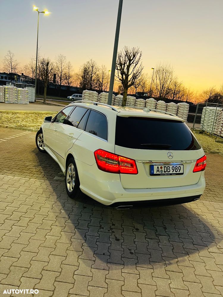 Mercedes-Benz E 350 T CDI DPF BlueEFFICIENCY 7G-TRONIC Avantgarde - 18