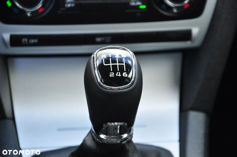 Skoda Octavia 1.4 TSI FAMILY - 33