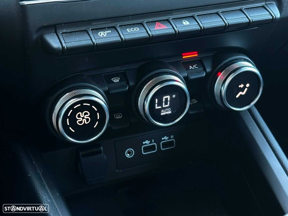 Mitsubishi Colt 1.0 MPI-T Kaiteki — fotografia 12
