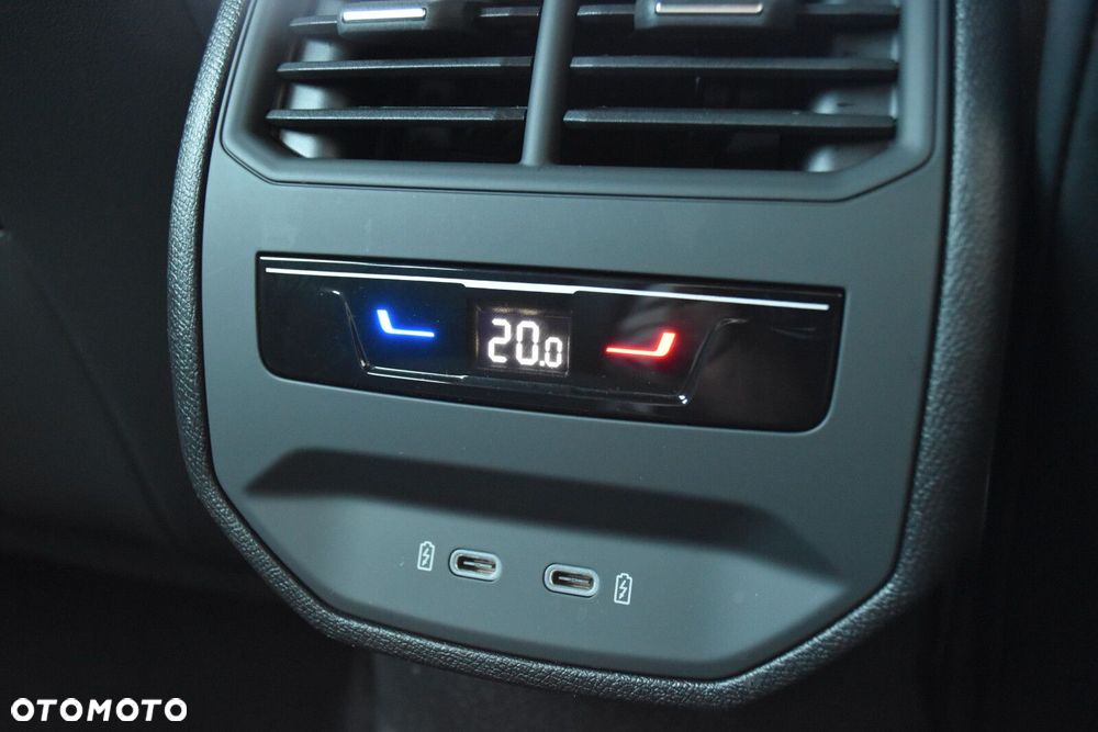 Cupra Leon 2.0 TSI DSG - 26