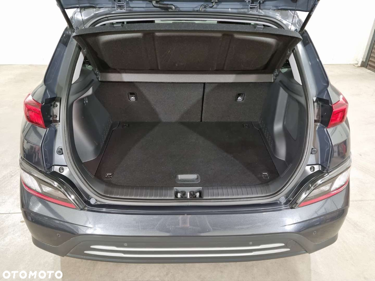 Hyundai Kona Electric 39kWh Style - 14