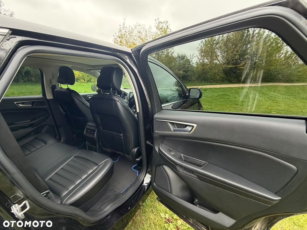Ford Edge - 18