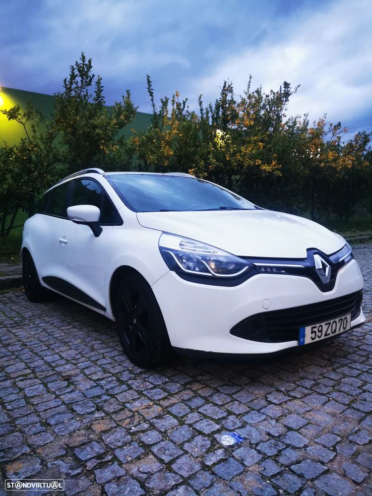 Renault Clio Sport Tourer 1.5 dCi Luxe - 22