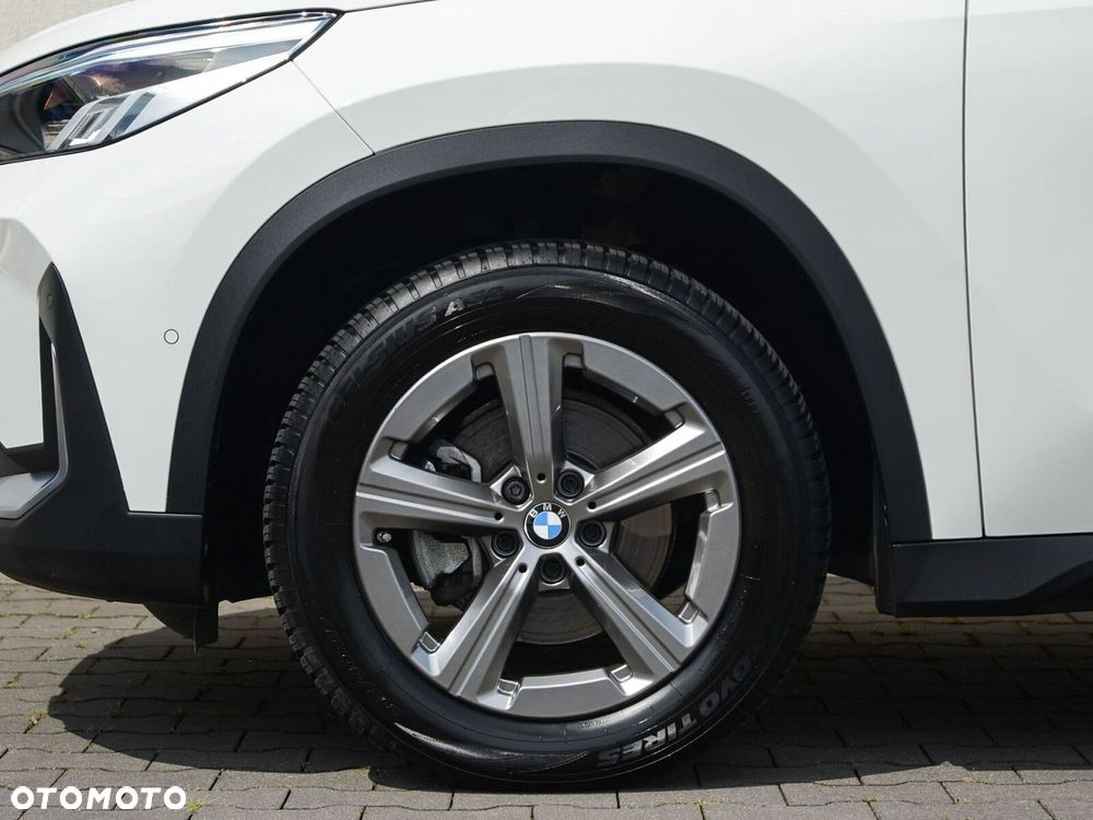 BMW X1 sDrive18i - 9