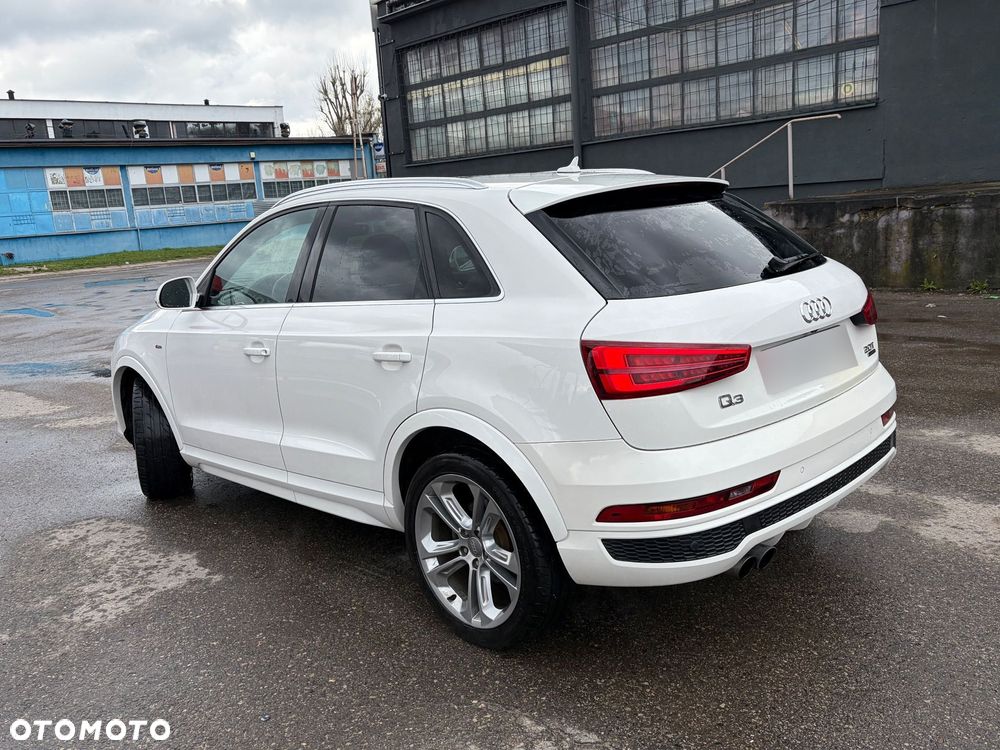Audi Q3 2.0 TFSI Quattro Design S tronic - 2