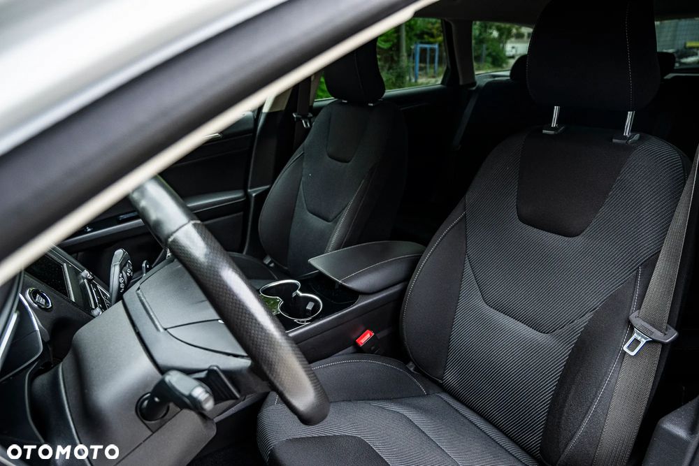 Ford Mondeo 2.0 TDCi STart-Stopp PowerShift-Aut Titanium - 19