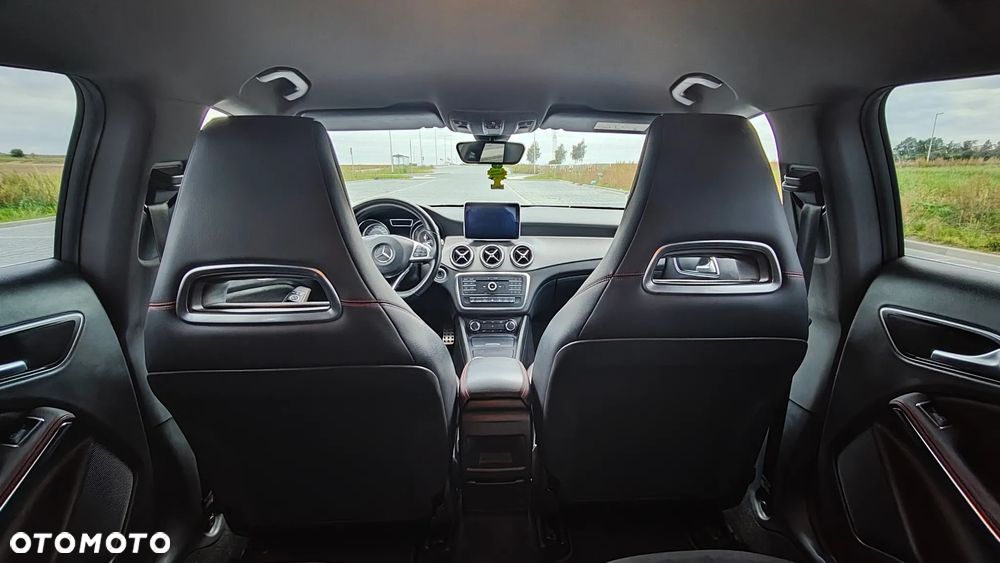 Mercedes-Benz CLA 200 (CDI) d 7G-DCT AMG Line - 9