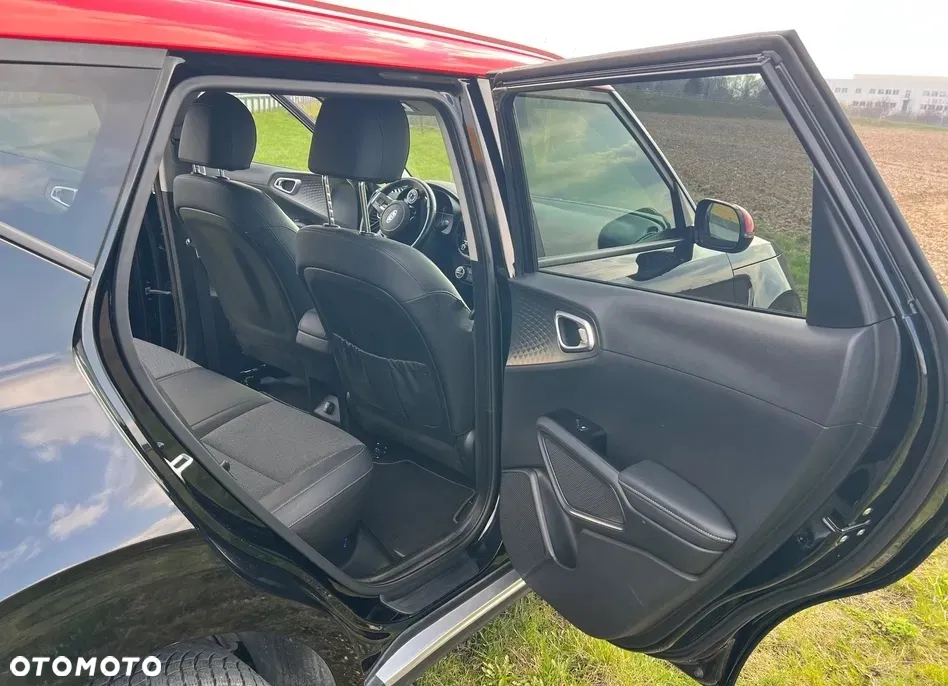 Kia Soul e-Soul 64kWh L - 16