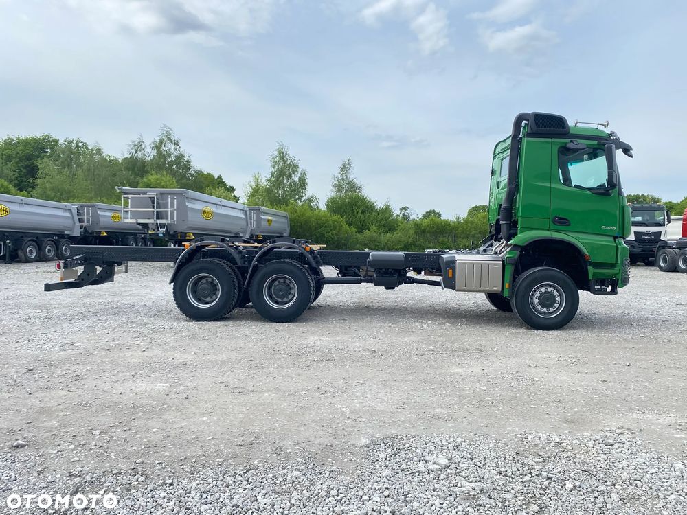 Mercedes-Benz Arocs 3348 A 6x6 - 5