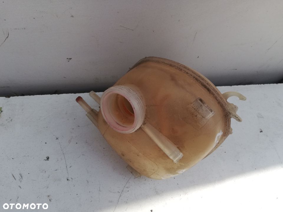 Zbiorniczek Wyrównawczy Płynu Chłodniczego Opel ASTRA ZAFIRA VECTRA 1.6 B 1.8 B