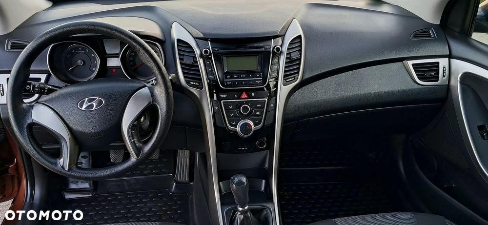 Hyundai i30 1.4 Classic - 19