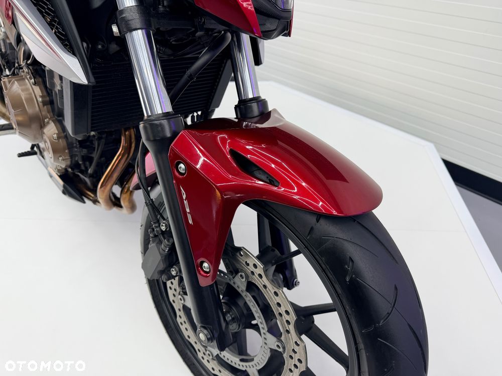 Honda CB - 23