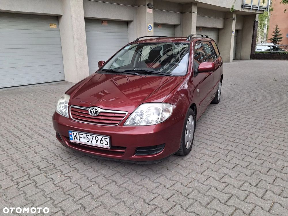 Toyota Corolla 1.6 VVT-i Terra Polaris - 1