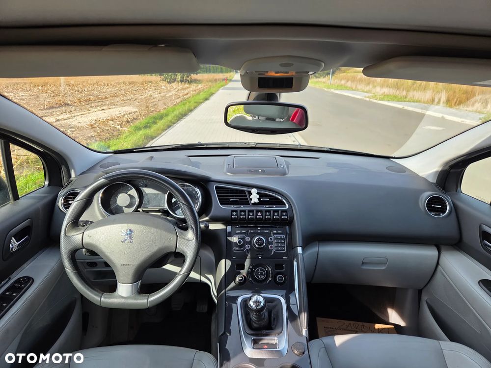 Peugeot 3008 1.6 Premium+ - 17
