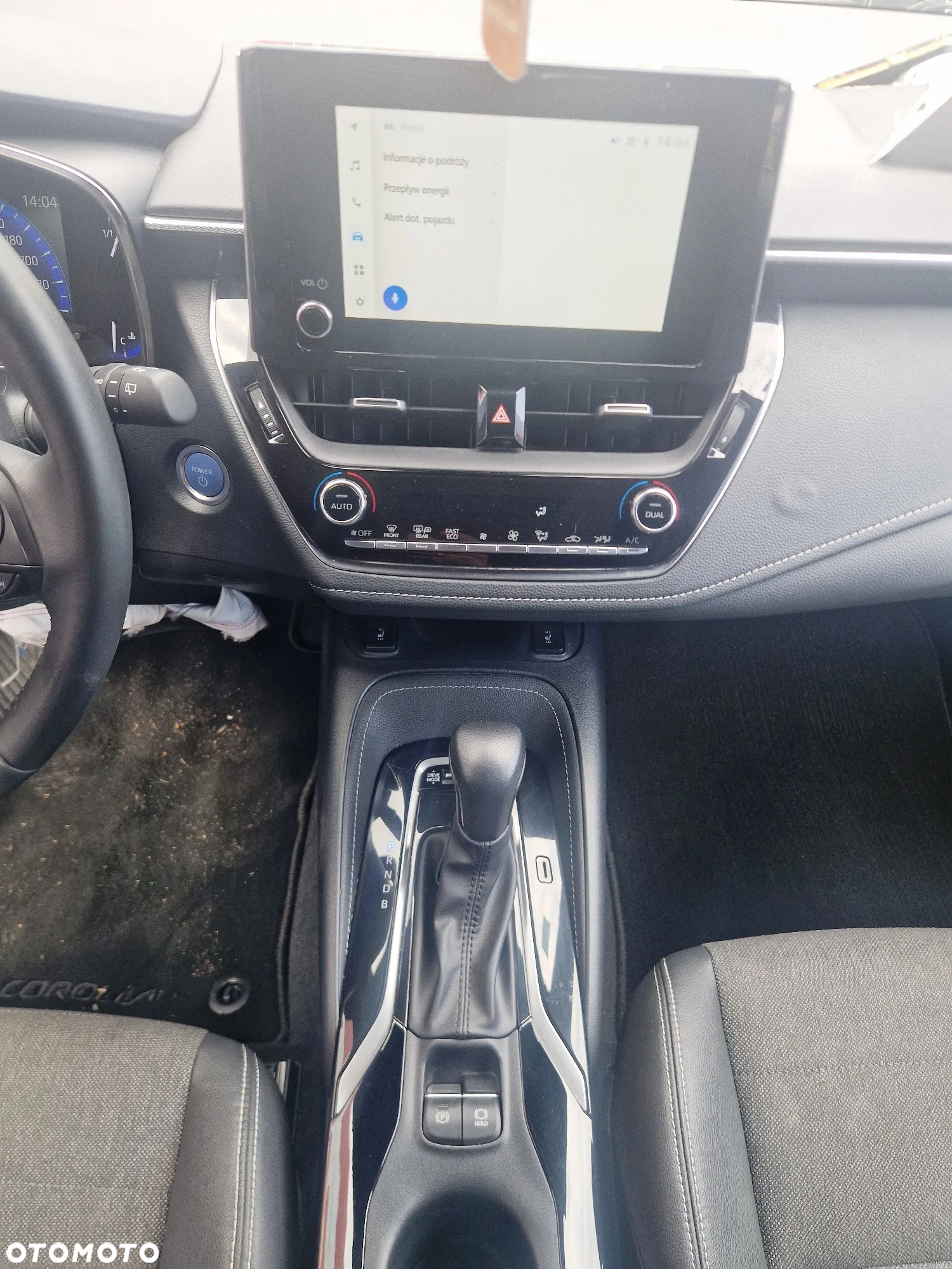 Toyota Corolla 1.8 Hybrid Style - 19