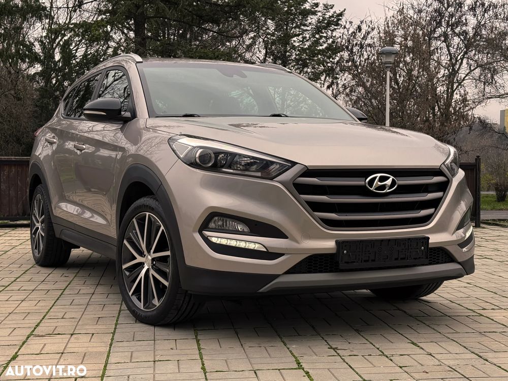 Hyundai Tucson blue 1.7 CRDi 2WD DCT Premium - 12