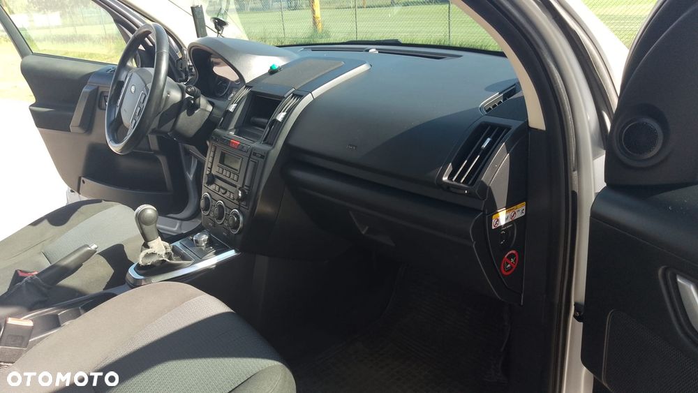 Land Rover Freelander 2.2TD E - 6