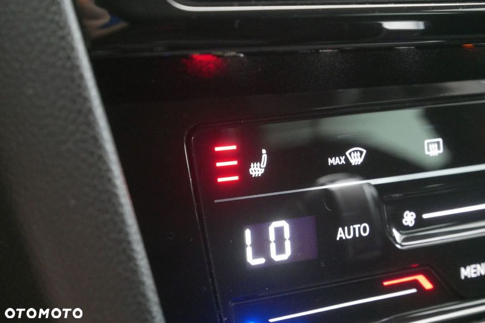 Volkswagen Arteon 2.0 TSI Elegance DSG - 22