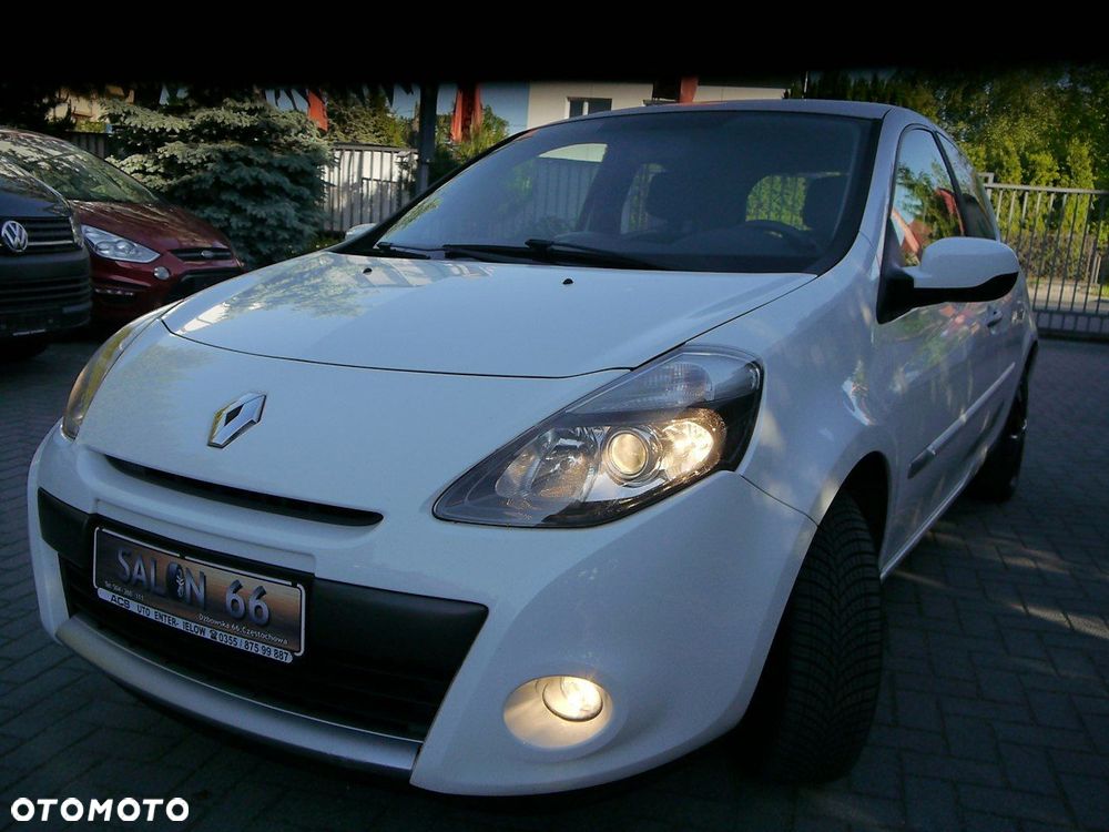 Renault Clio - 8