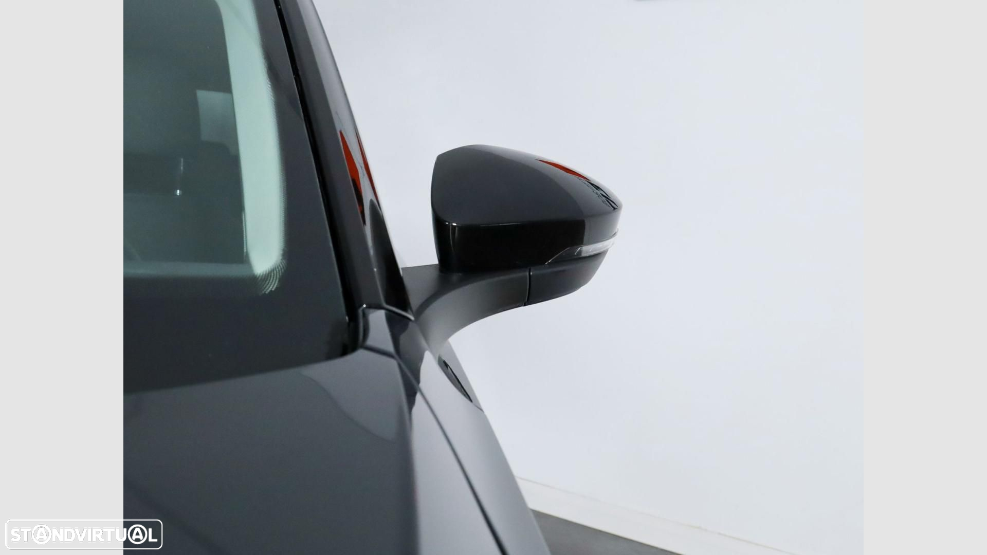VW T-Roc 1.0 TSI - 8