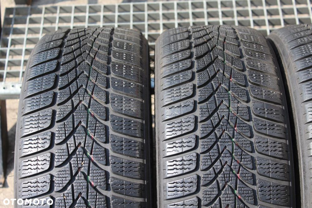 4x 205/45R17 DUNLOP SP WINTER SPORT 4D RSC 88V XL 23r 6,5mm - 2