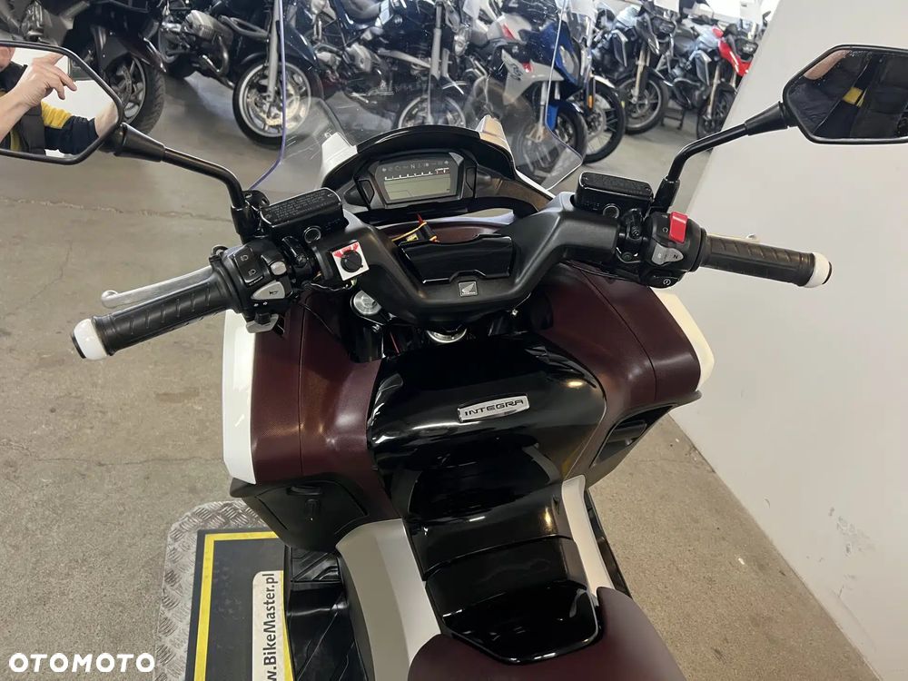 Honda NC - 29