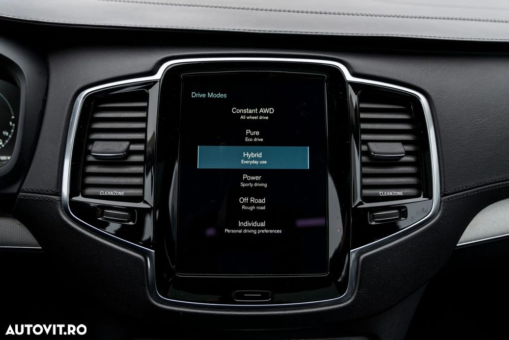 Volvo XC 90 T8 Twin Engine AWD Inscription - 33