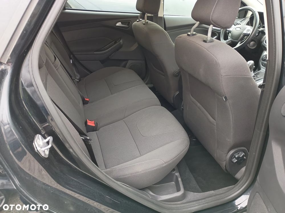 Ford Focus 1.6 EcoBoost Trend - 15
