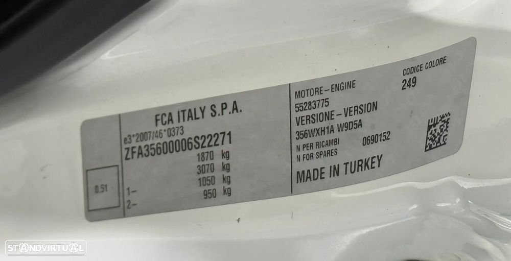 Fiat Tipo Station Wagon 1.3 M-Jet Lounge - 47