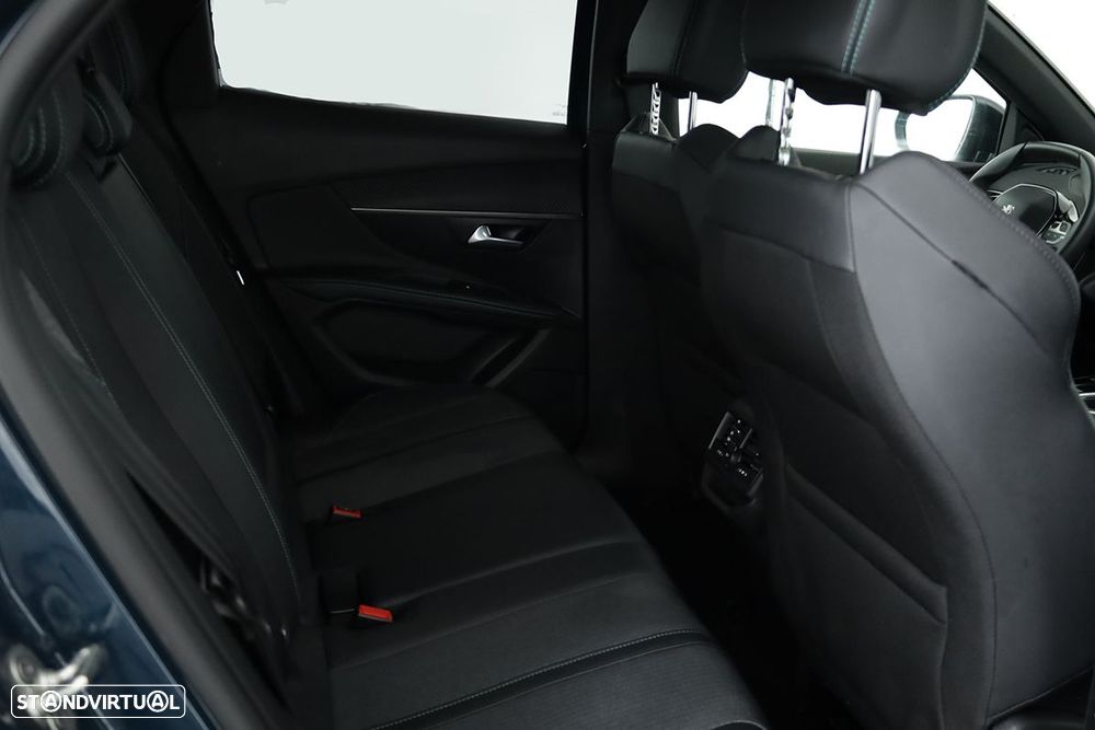 Peugeot 3008 1.2 Hybrid Allure Pack e-DCS6 - 22