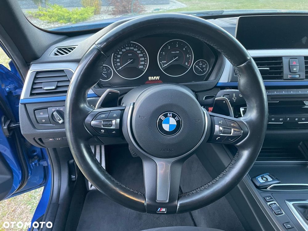 BMW Seria 3 320d Edition M Sport Shadow - 12