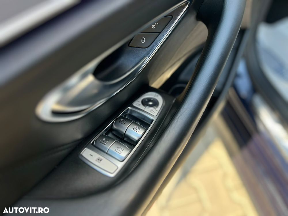 Mercedes-Benz E AMG 63 4Matic+ 9G-TRONIC - 16