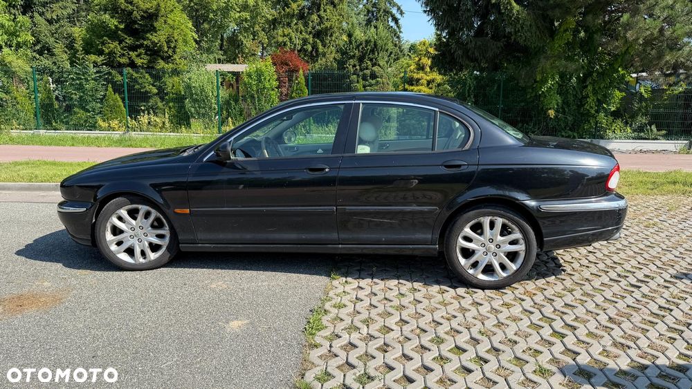 Jaguar X-Type 3.0 V6 4x4 Executive - 10