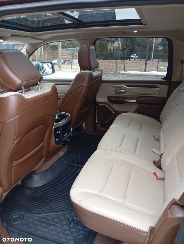 RAM 1500 5.7 Crew Cab Laramie - 6