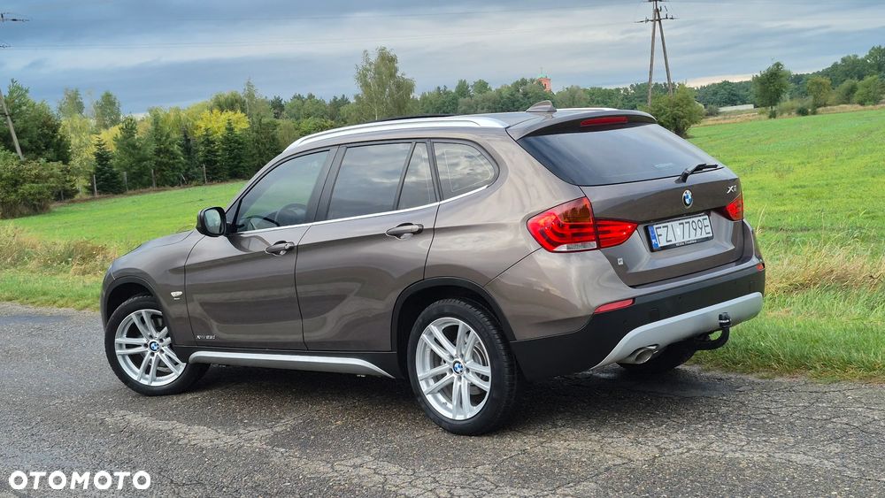 BMW X1 - 13