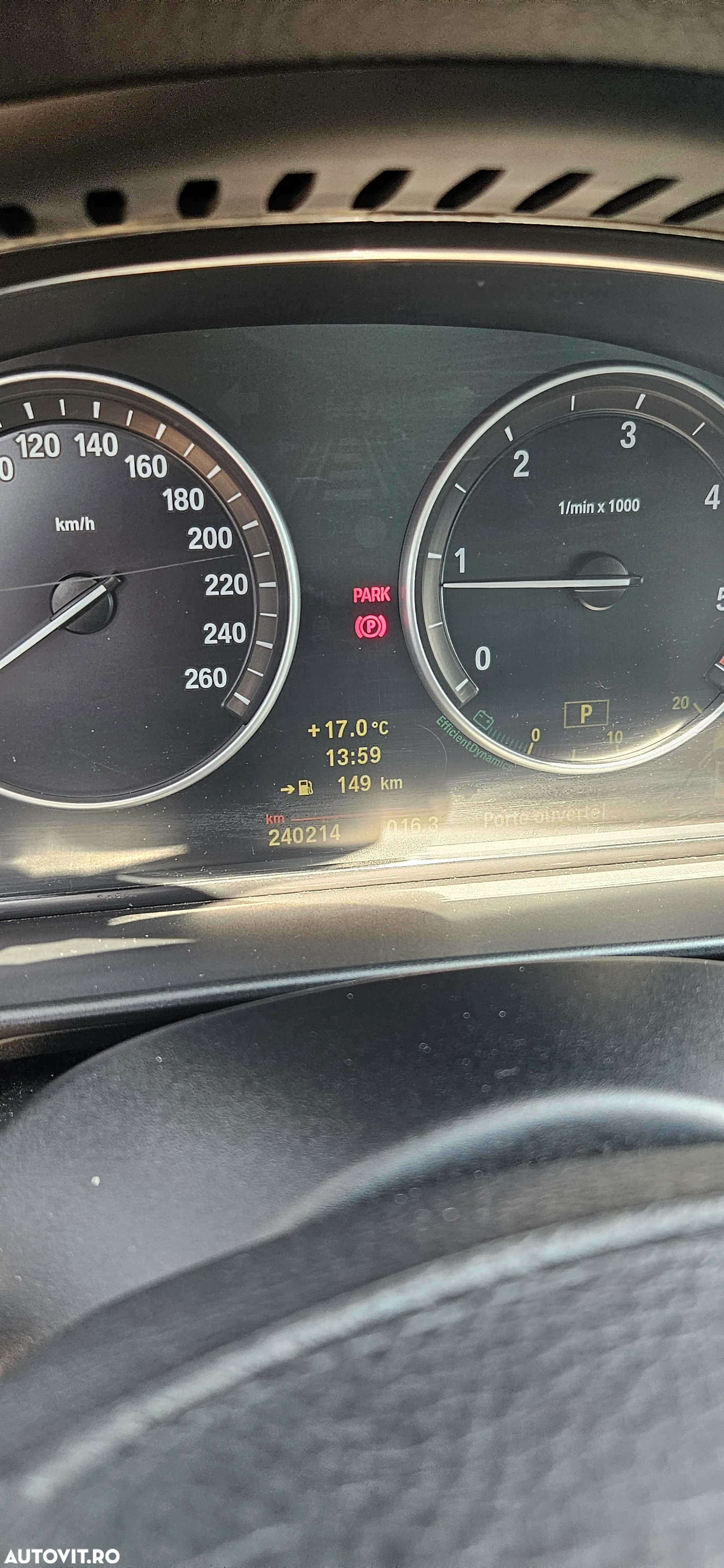 BMW Seria 5 520d - 9