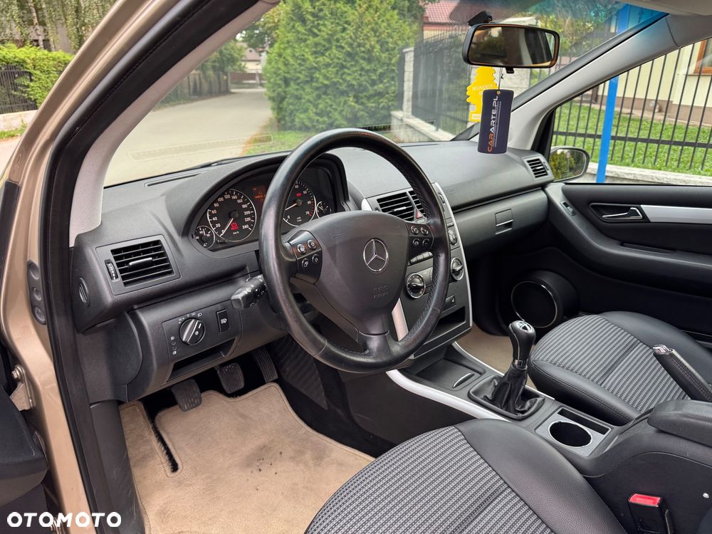 Mercedes-Benz Klasa A 170 Avantgarde - 18