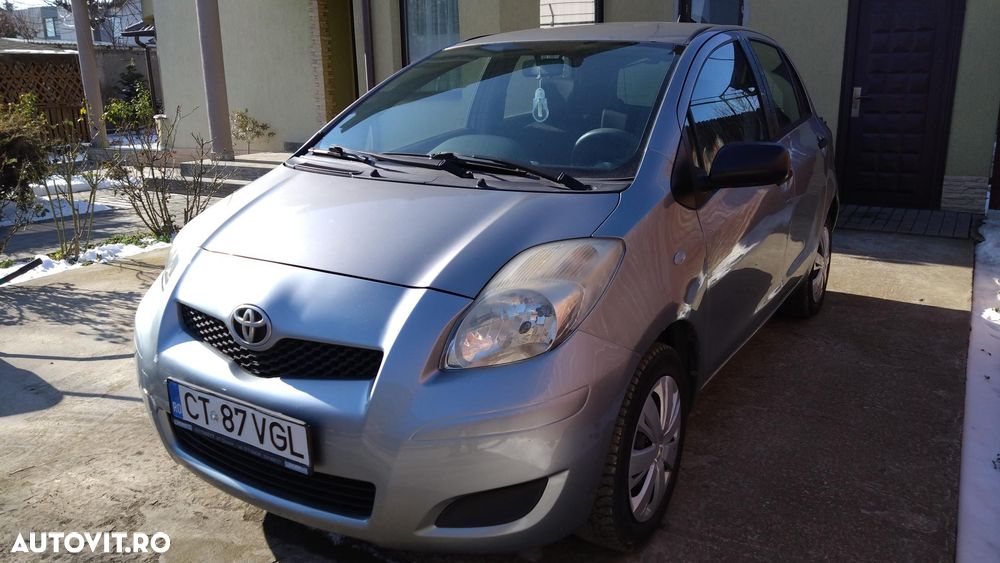Toyota Yaris 1.0 VVT-i - 2