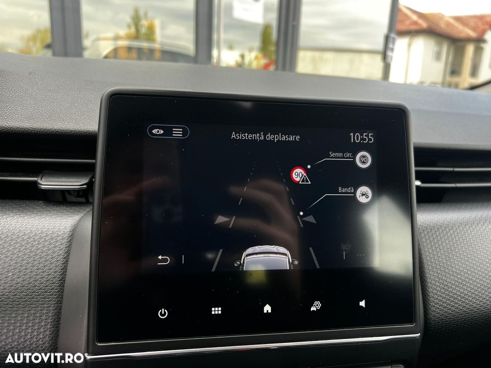 Renault Clio - 22
