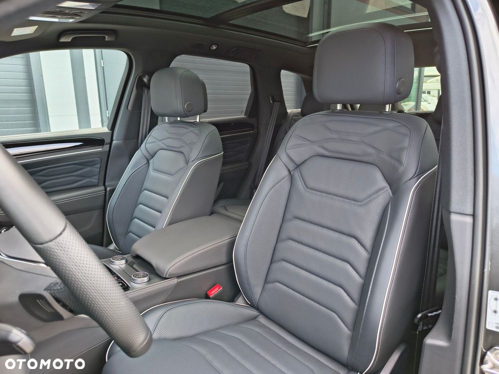 Volkswagen Touareg - 18