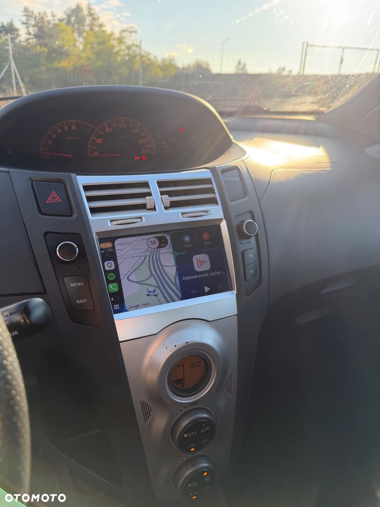 Toyota Yaris 1.8 VVT-i TS - 8