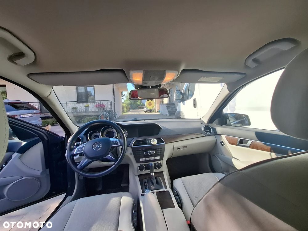Mercedes-Benz Klasa C 220 d 4-Matic 7G-TRONIC - 7
