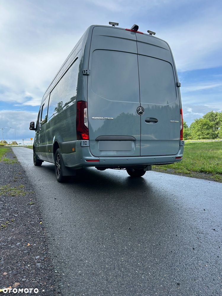 Mercedes-Benz Sprinter Long BASE 9G-Tronic 907.235 - 3