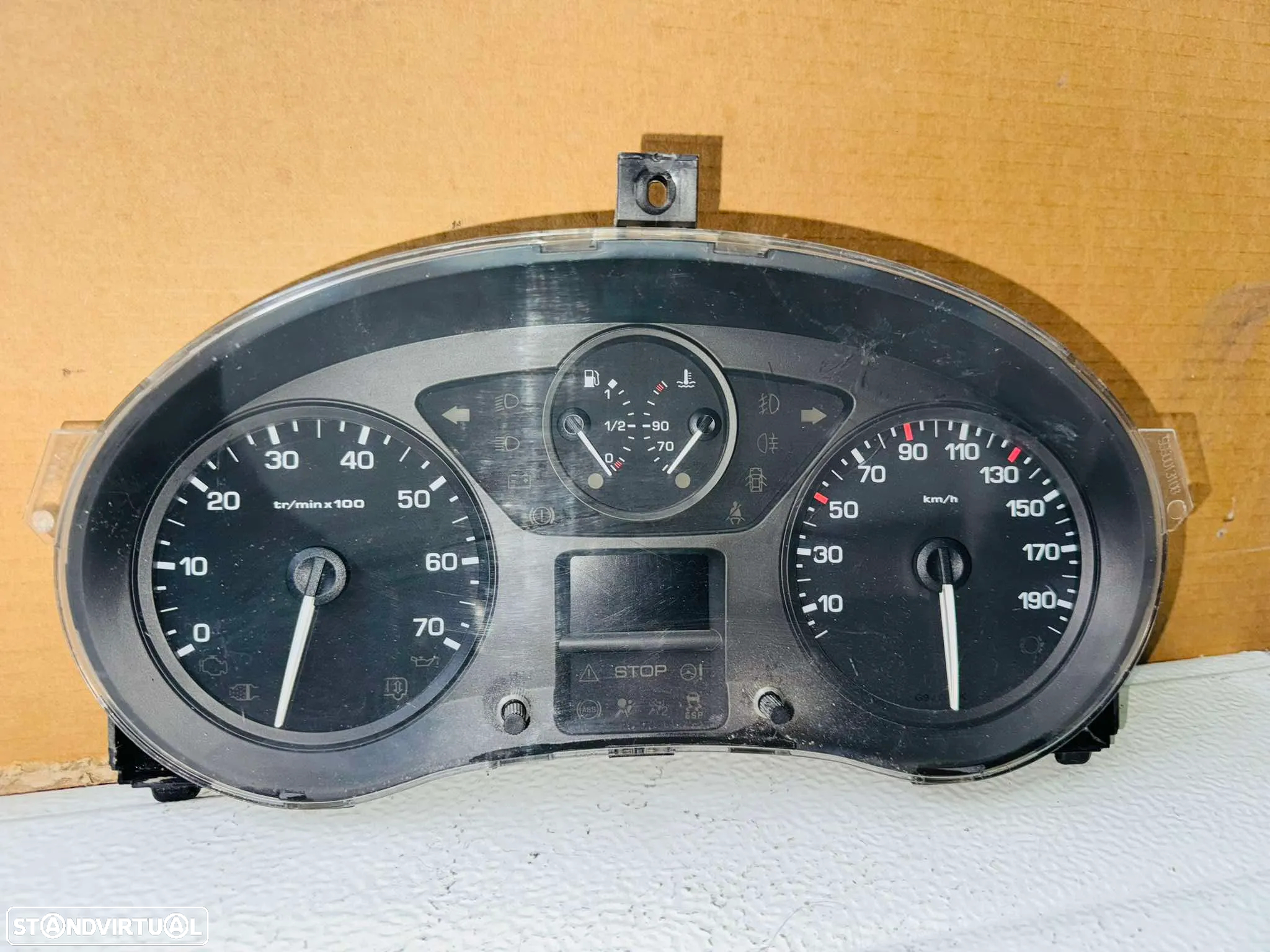 Quadrante Peugeot Partner / Citroen Berlingo - 2008 / 2015 - 2