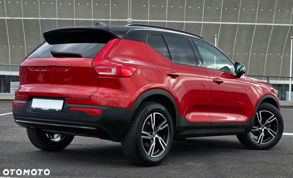 Volvo XC 40 T3 R-Design - 18