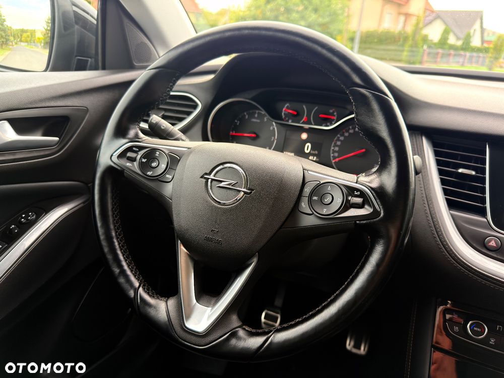 Opel Grandland X 1.2 T Ultimate S&S - 36