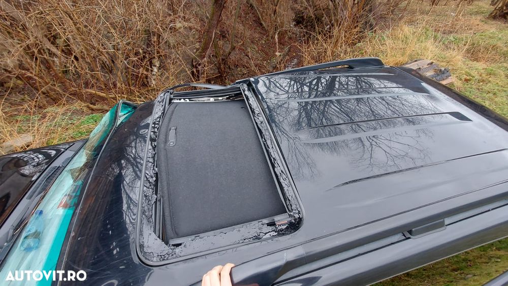 Toyota Land Cruiser 3.0l Turbo D-4D Aut. AVS 7 Locuri Luxury - 3