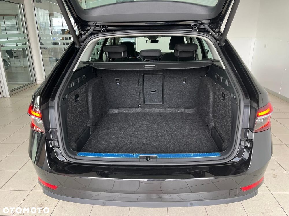 Skoda Superb 1.5 TSI ACT Ambition DSG - 9