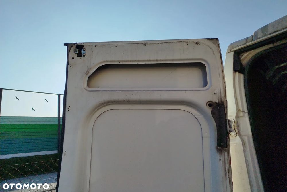 Ducato III i lift Boxer Jumper II 06-22r movano -25 H2  drzwi tył tylne BIAŁE lewe i prawe komplet z foto skrzydełka całe dość ładne - 16