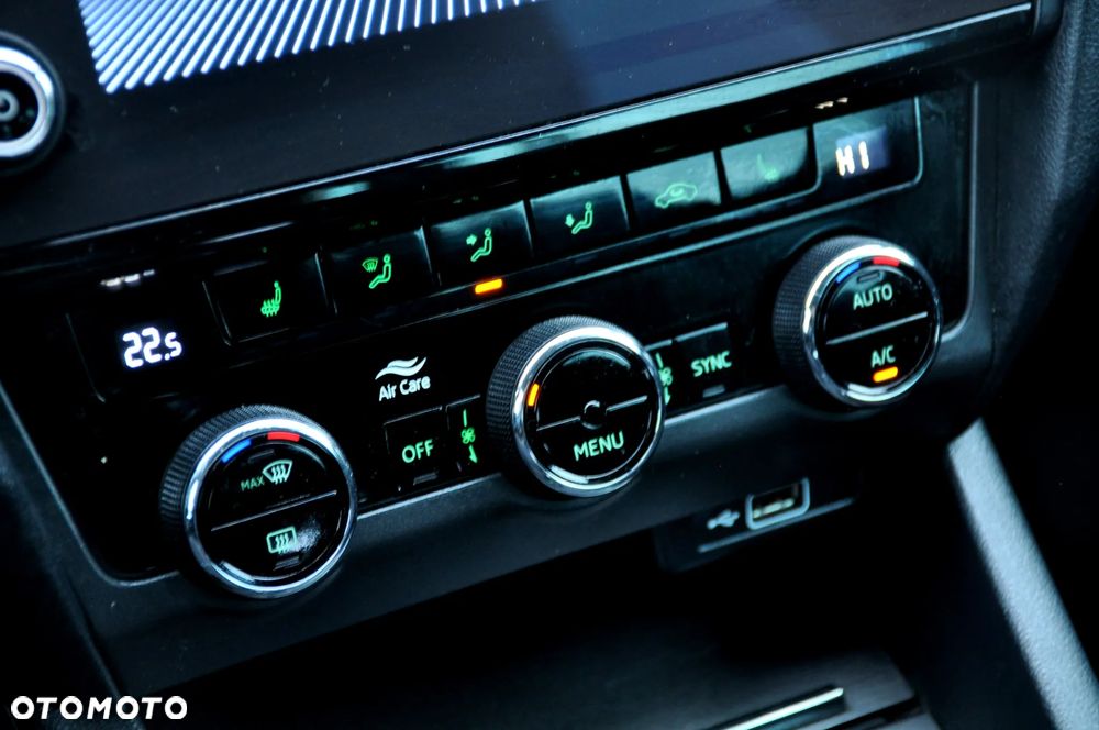 Skoda Octavia 1.5 TSI ACT DSG Style - 36